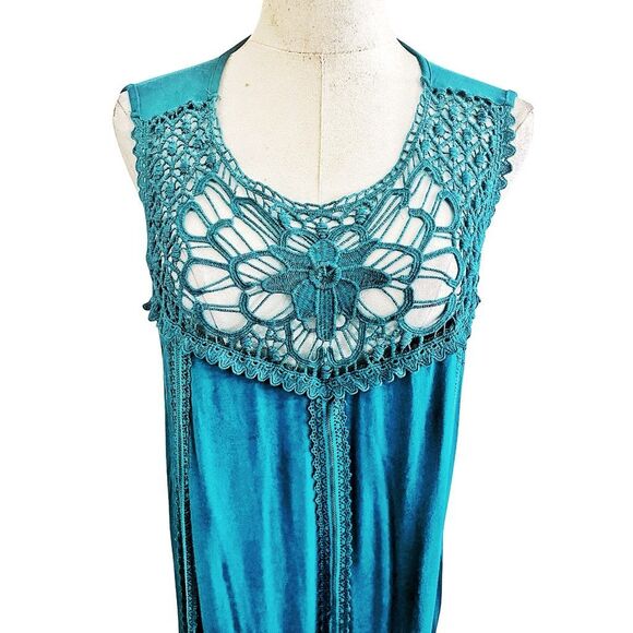 Torrid Turquoise Blue Plus Size Sleeveless Top Size 2X - Picture 2 of 6